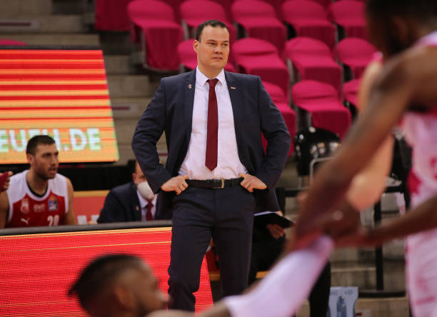 能让球队熟 能让球队熟